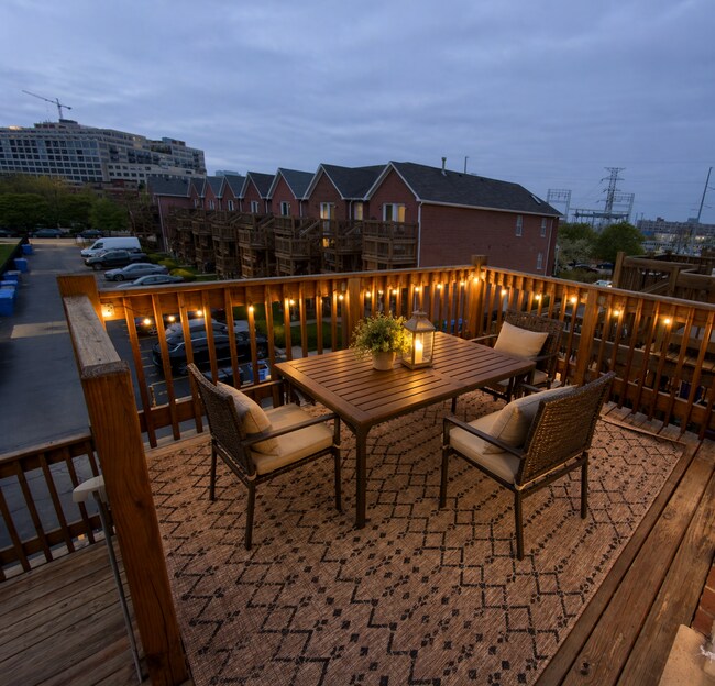 Foto del edificio - 635 W Elm St