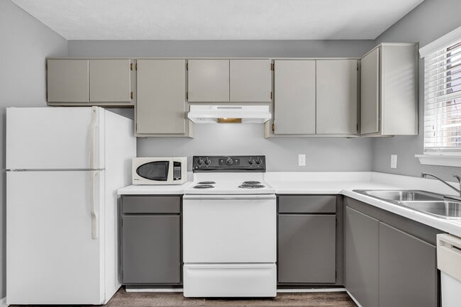 The Block Townhomes - The Block Townhomes