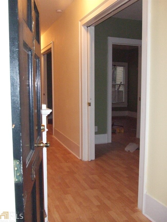 Foto del edificio - 207 W Huntingdon St