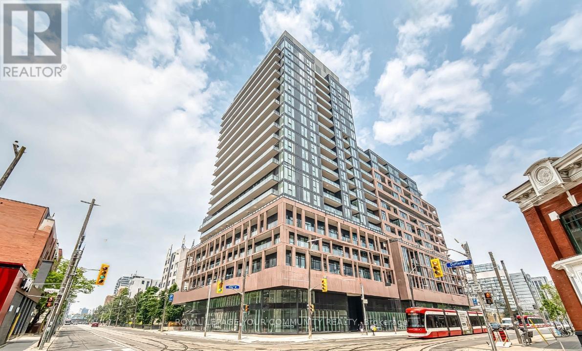 Primary Photo - 285-285 Dufferin St