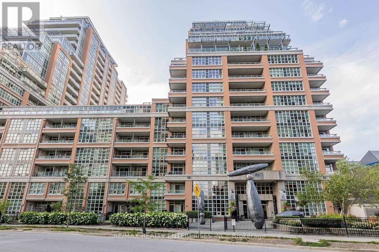 Photo principale - 85 E Liberty St