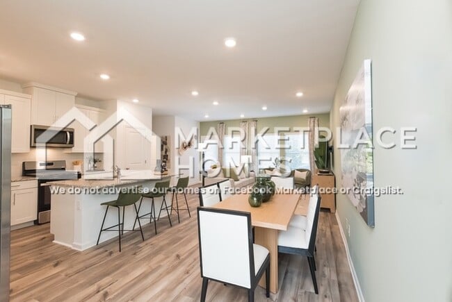 Building Photo - 120 Harpy Dr