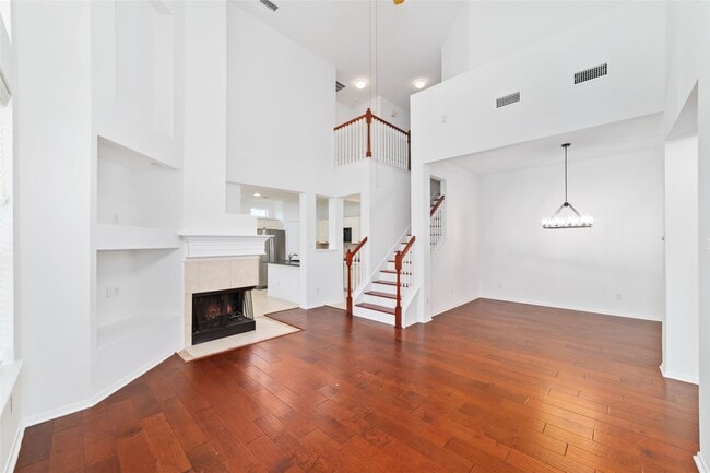 Foto del edificio - 8030 Loyel Pointe Dr