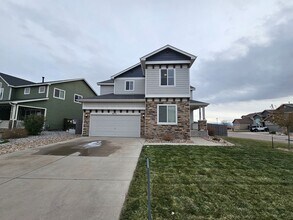 Building Photo - 6573 Roundup Butte St