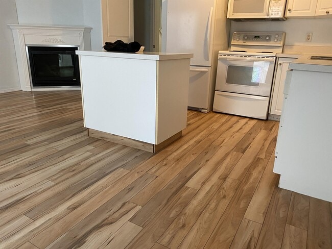 Photo du bâtiment - 2266 Atkinson St