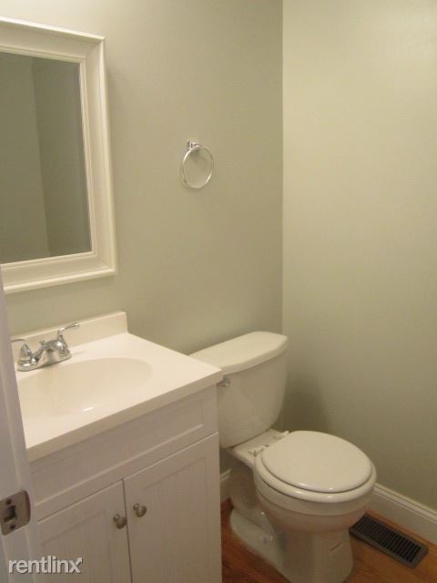 Foto del edificio - 3 br, 2.5 bath Townhome - 94 Warren St