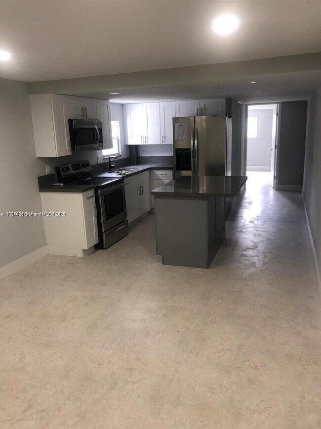 Foto del edificio - 2771 Treasure Cove Cir