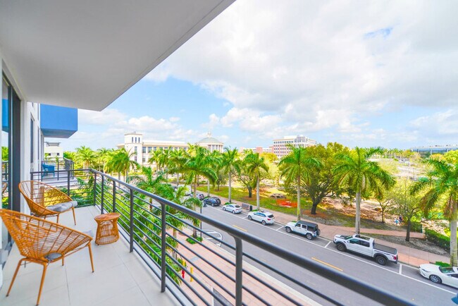 Foto del edificio - 5350 NW 84th Ave