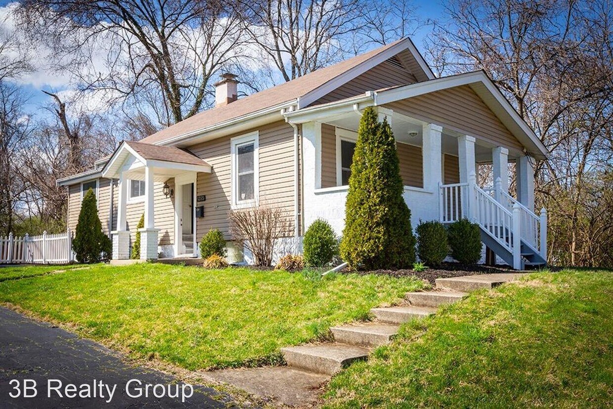 Primary Photo - 2 br, 1 bath House - 1355 Stanley Ave.