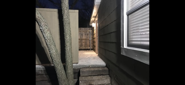 Building Photo - Purington5317