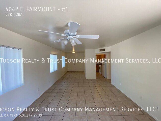 Foto del edificio - 4042 E. FAIRMOUNT-#1