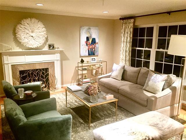Foto del edificio - 6840 Carolyncrest Dr