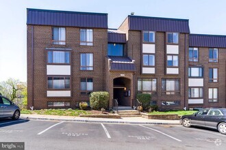 Building Photo - 106 Roberts Ln