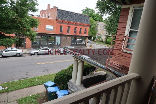 Foto del edificio - 164-166-166 Meigs St