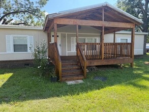 Building Photo - 124 Sevarge Ln
