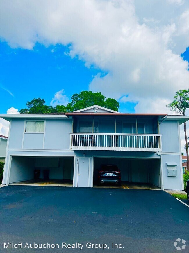 Provincetown Houses under 2,500 Fort Myers, FL 2 Homes