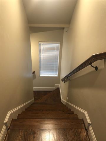 Building Photo - 3421 Normandy Ave