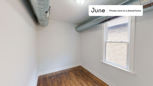 Foto del edificio - Room in Shared 4 bed/2 bath home