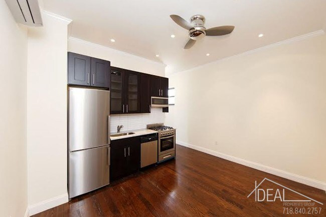 Foto del edificio - 350 11th St