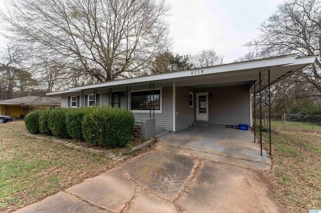 Building Photo - 8119 Old Madison Pike