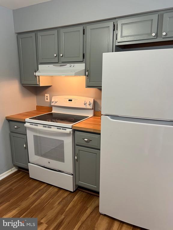 Foto del edificio - 612 N Shady Retreat Rd