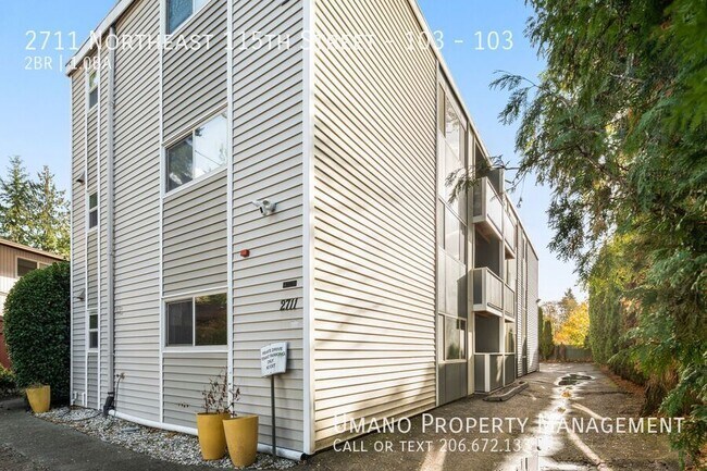 Foto del edificio - 2711 NE 115th St