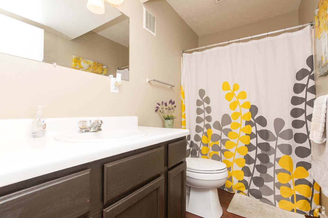 Kampus Properties STUDENT HOUSING - 2024-'25 - 400-418