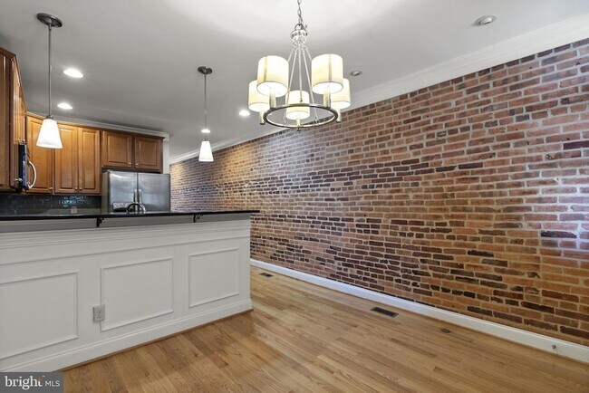 Foto del edificio - 3215 Fleet St