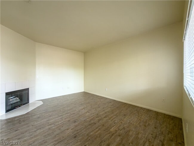 Foto del edificio - 5250 S Rainbow Blvd