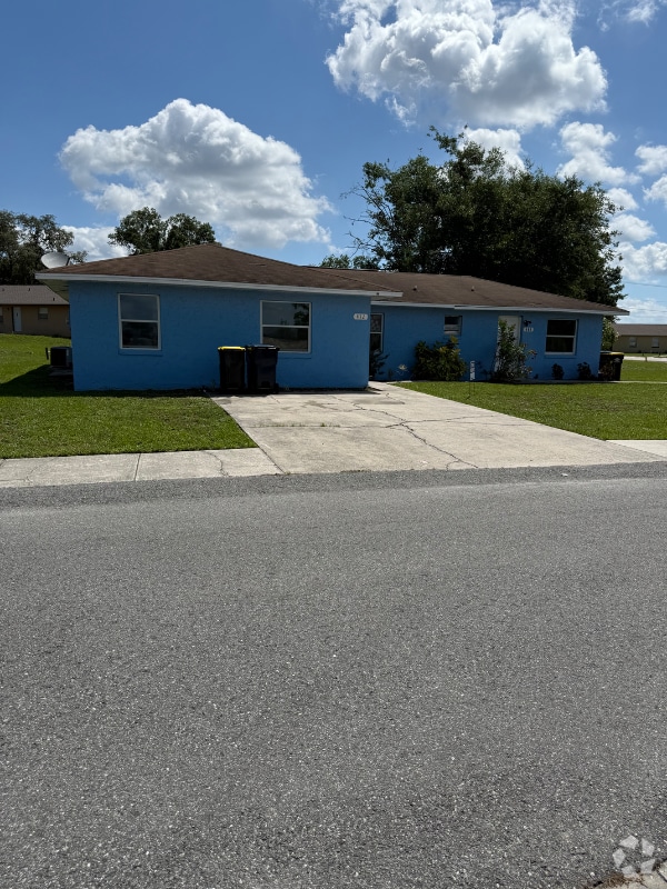 Building Photo - 412 Century Blvd
