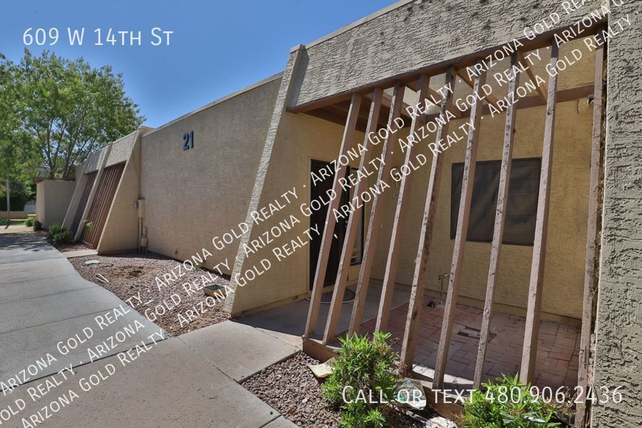 Primary Photo - Tempe Los Prados