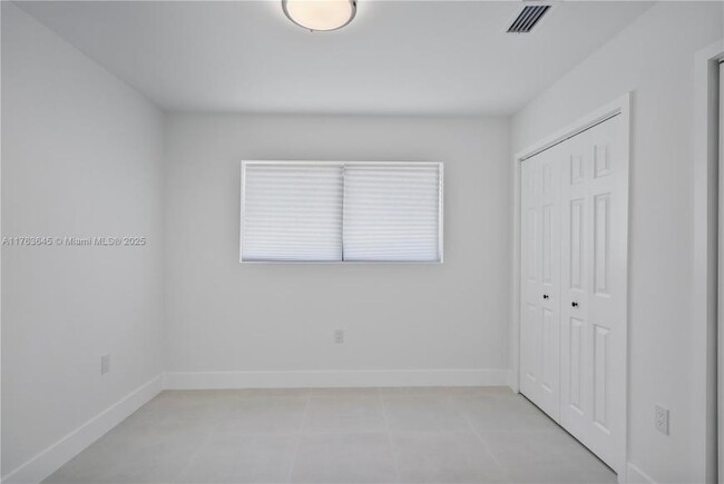 Foto del edificio - 2 bedroom in North Miami FL 33161