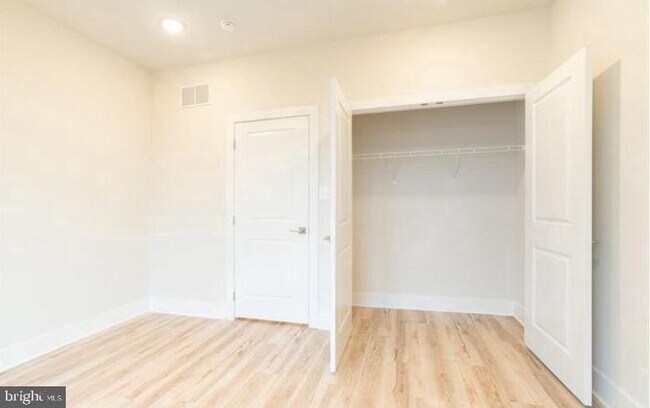 Foto del edificio - 2531 N Mascher St