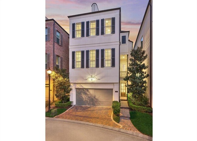 Foto del edificio - 122 Gateway Park Pl