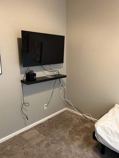 Foto del edificio - 9420 Rainbow Falls Way