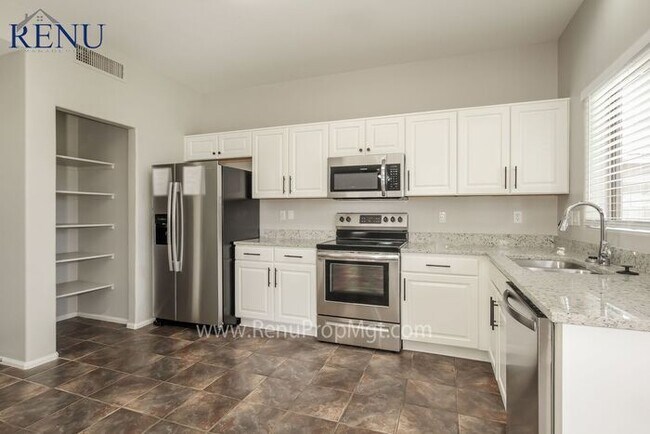 Foto del edificio - Special Concession 50% Off 1st Month's Ren...