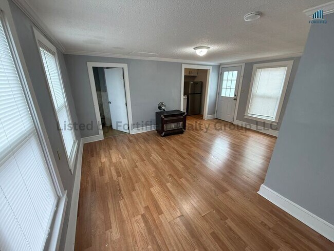 Foto del edificio - 795 N Underwood St