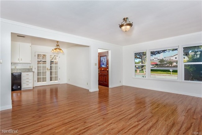 Building Photo - 3 br, 2 bath House - 2101 Granada Ave