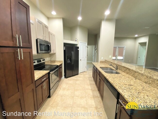 Building Photo - 4 br, 2 bath House - 260 Cassady Lane