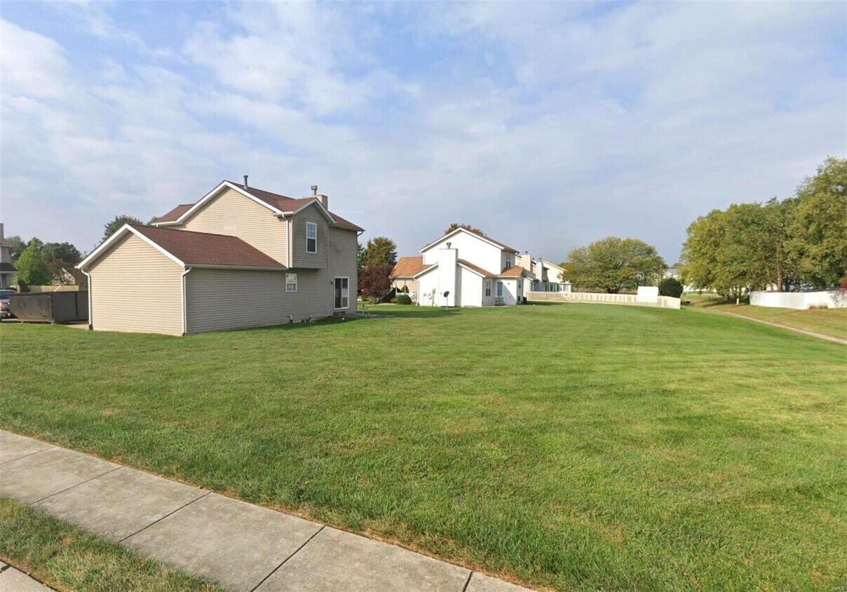 2021 Killarney Dr, Belleville, IL 62221 House Rental in Belleville