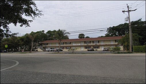 Primary Photo - 3141 Florida Mango Rd