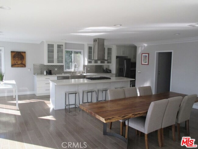 Foto del edificio - 6008 Chariton Ave