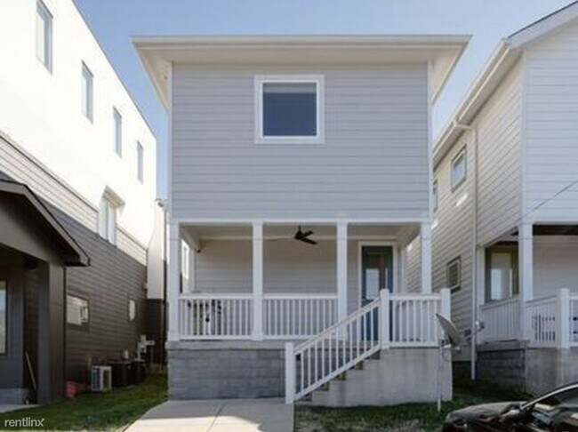 Foto del edificio - 4 br, 3 bath House - 1705A 14th Avenue South