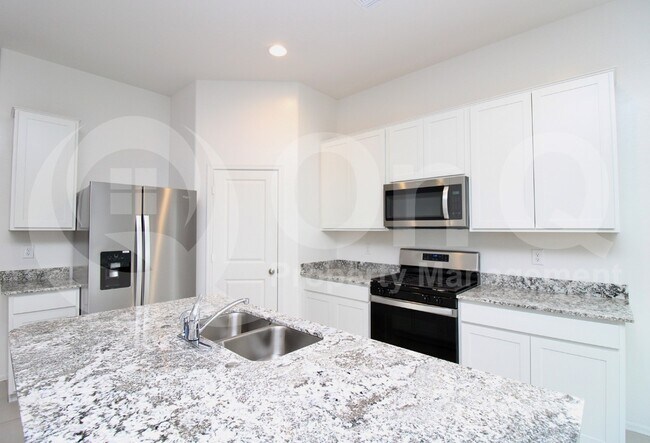 Foto del edificio - 15604 W Smoketree Dr