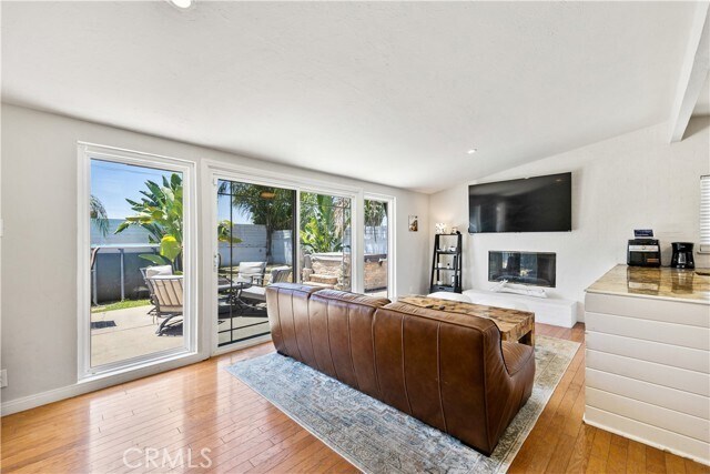 Building Photo - 3028 Royal Oaks Dr