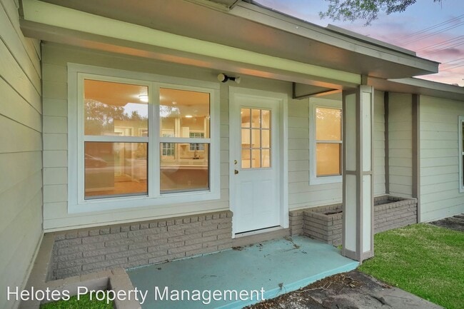 Building Photo - 4 br, 2 bath House - 650 Burwood Ln