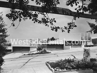 Primary Photo - 2839 Avenel St