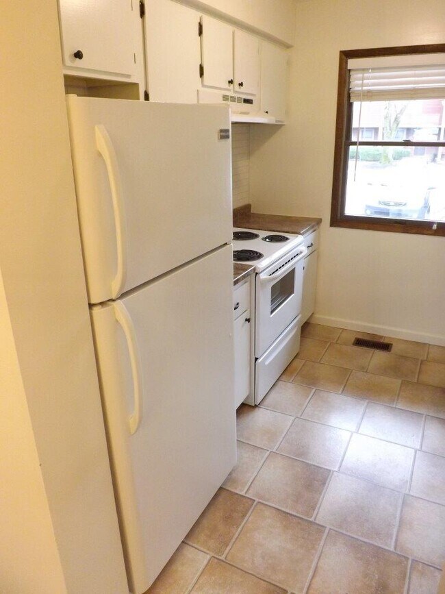 5661 Great Woods Blvd Unit 5661, Columbus, OH 43231 Condo for Rent in