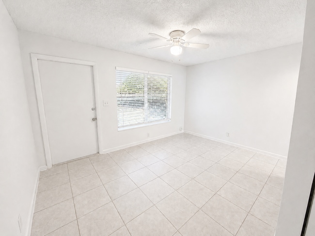 Photo - 161 NW 43rd Ct Apartment