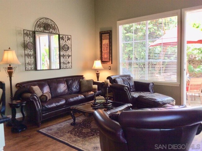 Foto del edificio - 5398 Caminito Vista Lujo